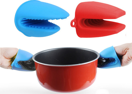 Aprobación de encargo de Oven Mitts FDA LFGB de los tenedores de pote del silicón de los guantes de la cocina del silicón